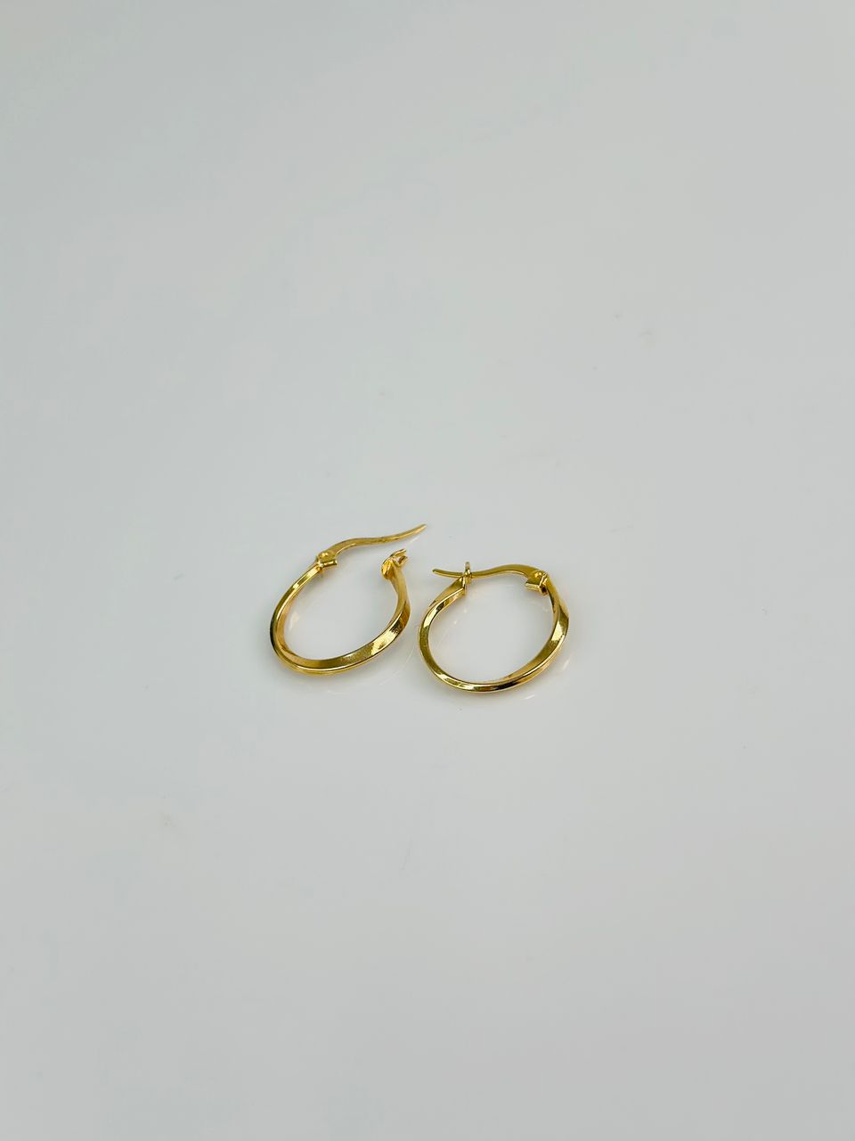 Violet hoop earrings