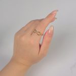 انگشتر بی نهایت