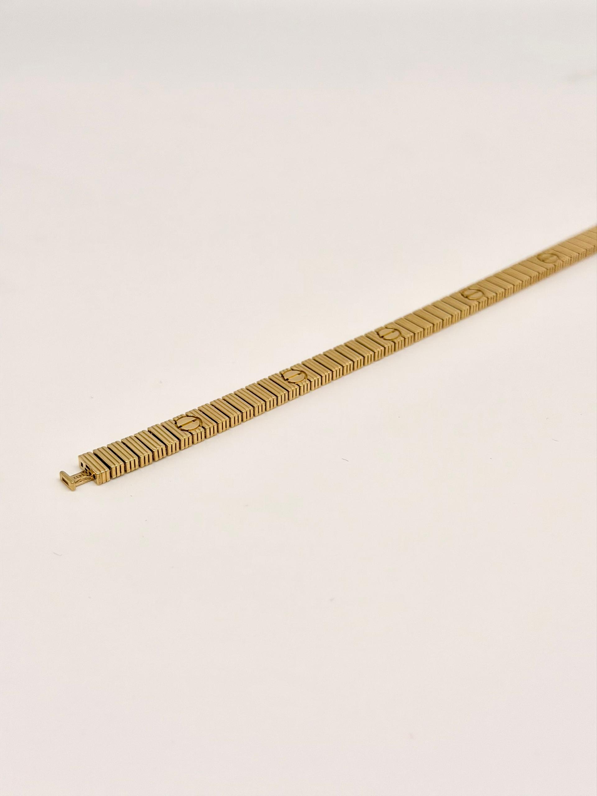 Unlimited bracelet
