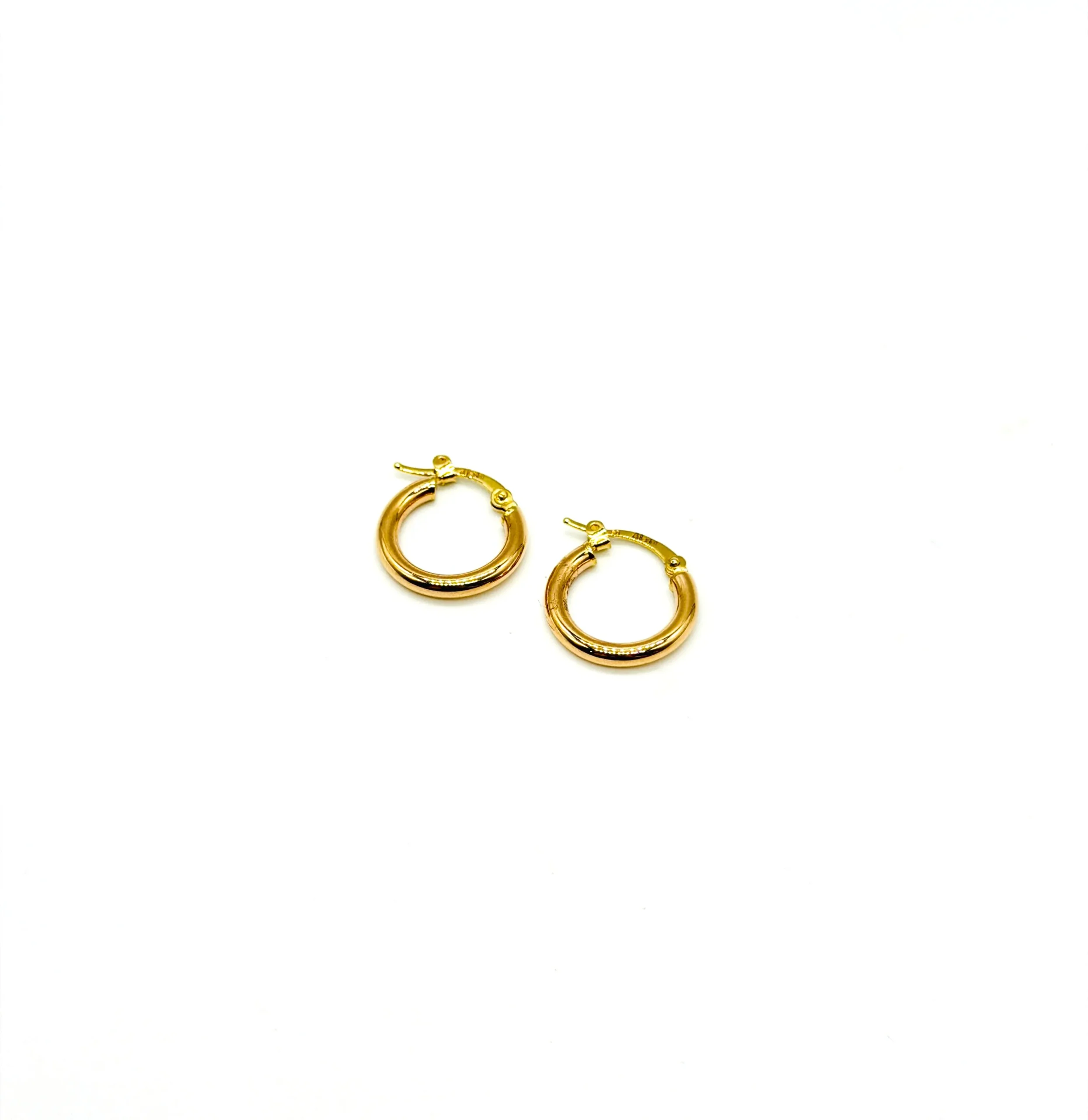 گوشواره حلقه ای نما نزدیک کد 604